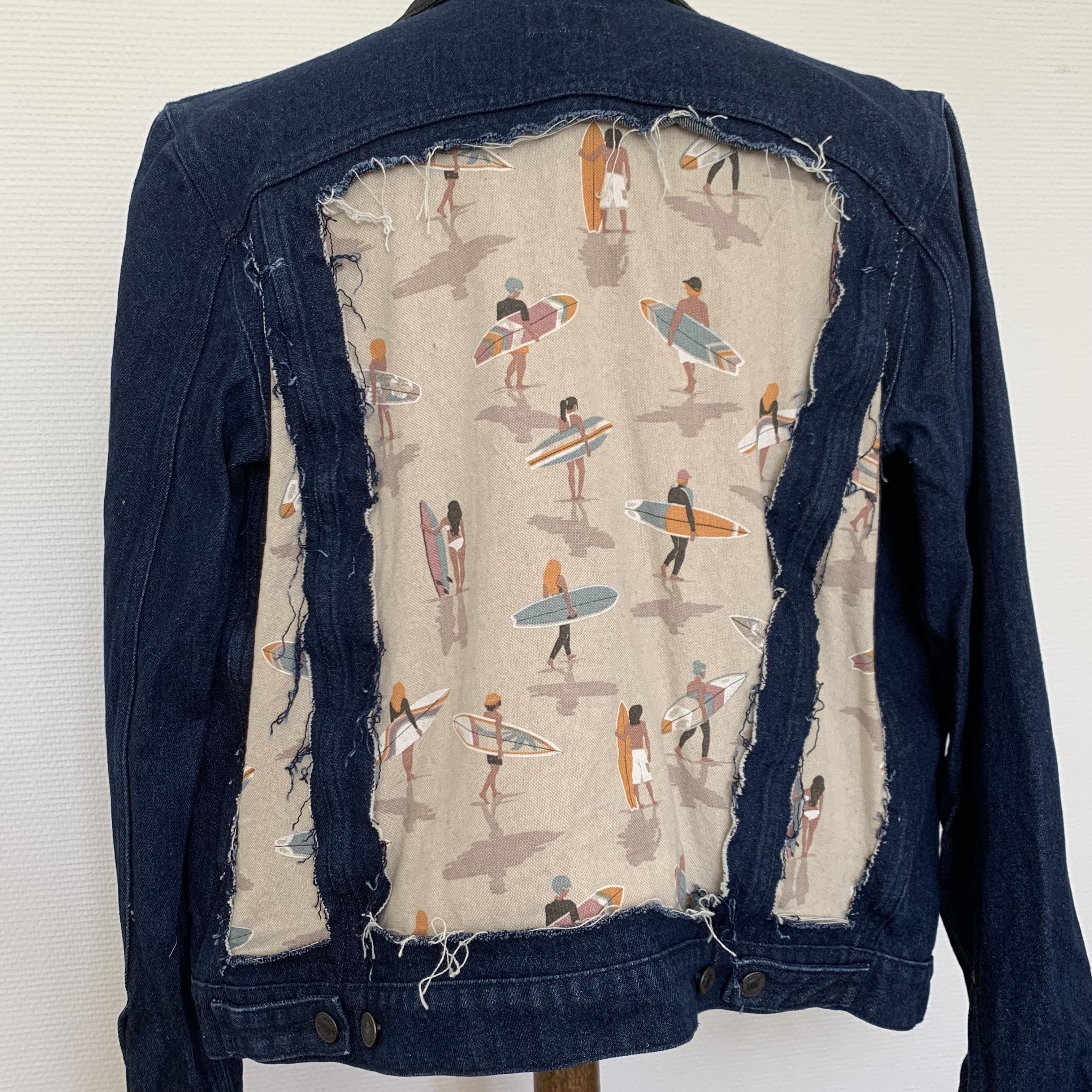 Surfer V036