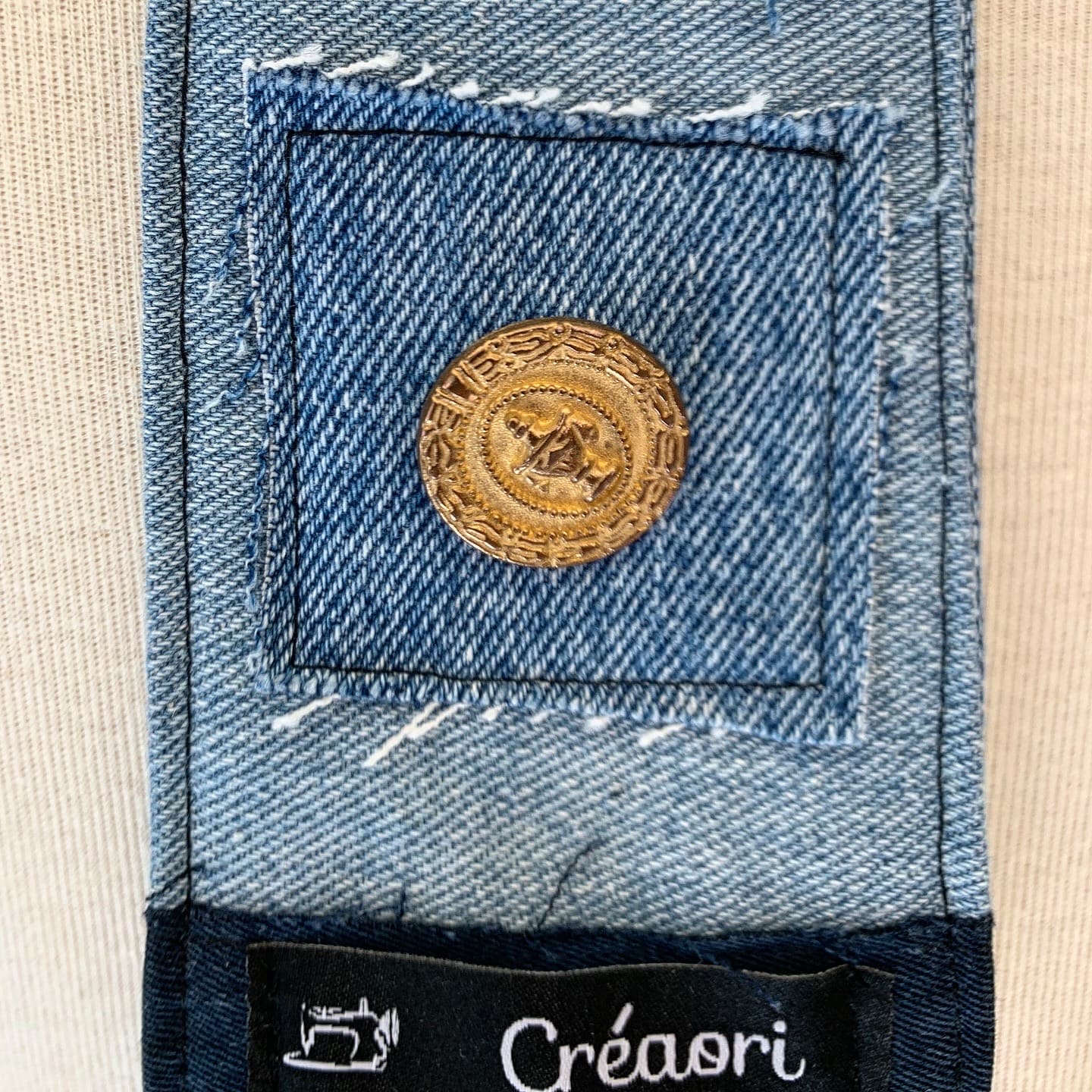 Cravate Boutons